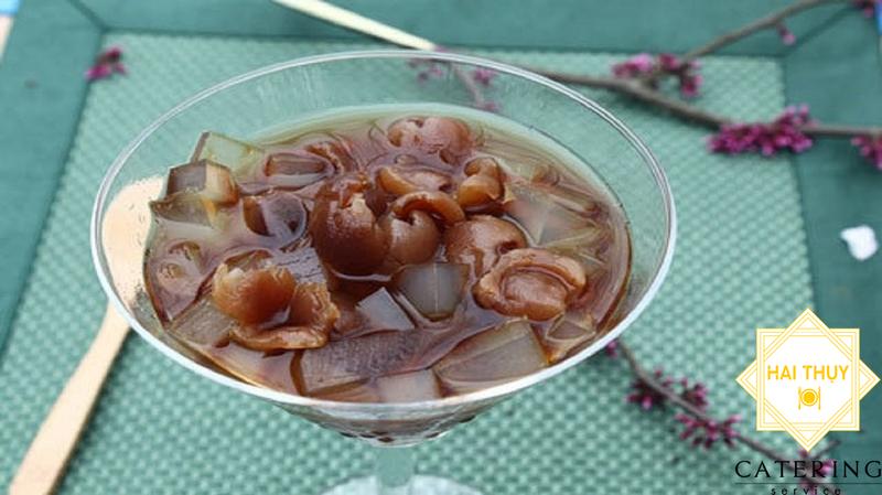 Chè nhãn nhục thạch dừa