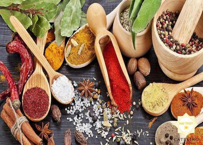 Dịch vụ nấu tiệc thôi nôi tại gia ấn tượng, đẹp mắt ở Quận 3