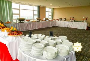 Tiệc buffet tại Bệnh viện Hạnh Phúc, Bình Dương
