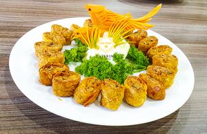 Cách trang trí món ăn đầy sự tỉ mỉ