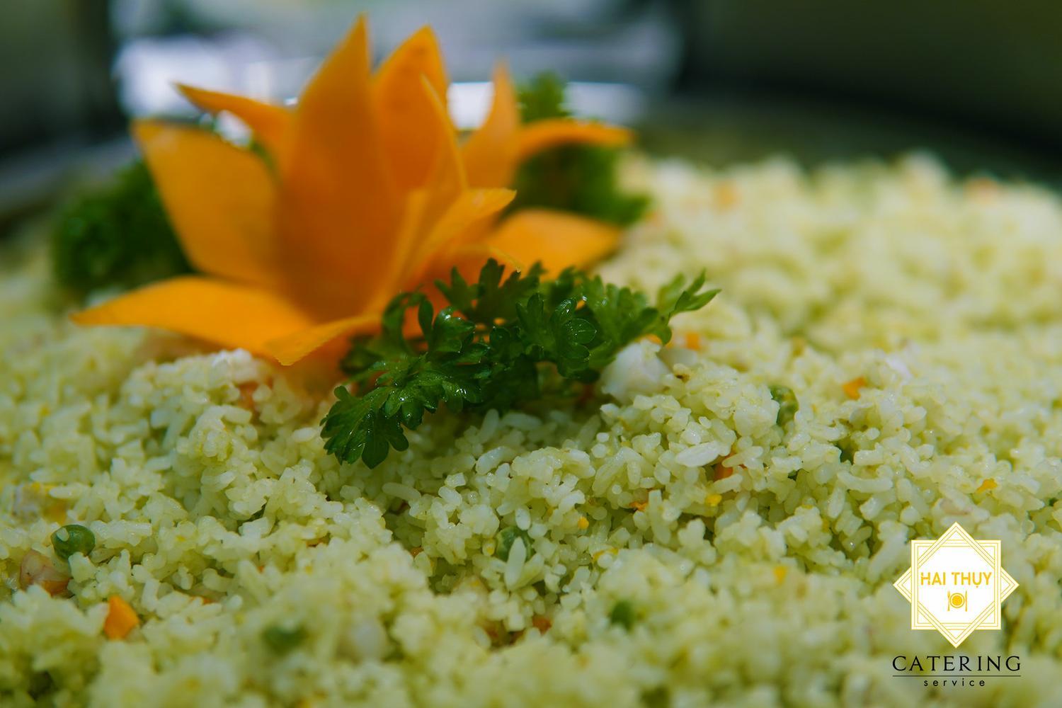 Món "Cơm chiên ngọc bích"