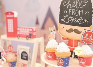 Bánh cupcake của bàn gallery rất dễ thương