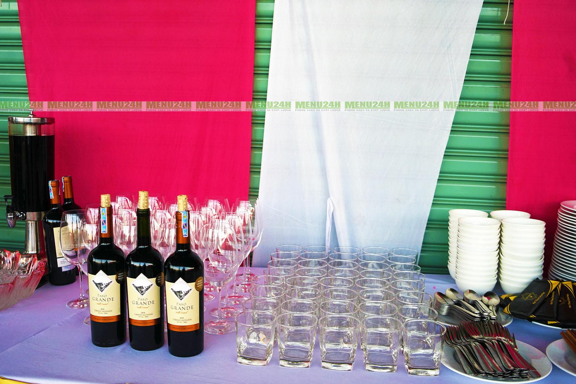 Dụng cụ dùng tiệc chất lượng và sang trọng