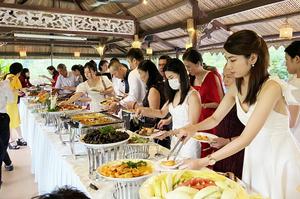 Tiệc cưới buffet