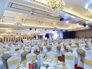 Tổ chức tiệc gia đình cuối năm ấm cúng với các món đơn giản
