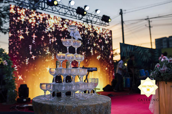 Vì sao các doanh nghiệp luôn lựa địa điểm bên ngoài để đặt tiệc tất niên uy tín?