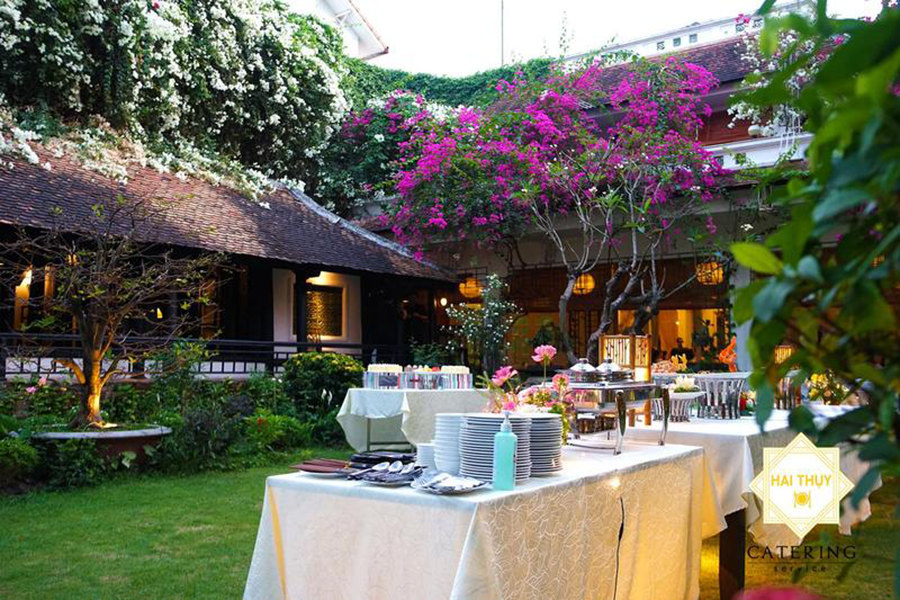 Tại sao ngành dịch vụ đặt tiệc lưu động tại Hồ Chí Minh lại phát triển?