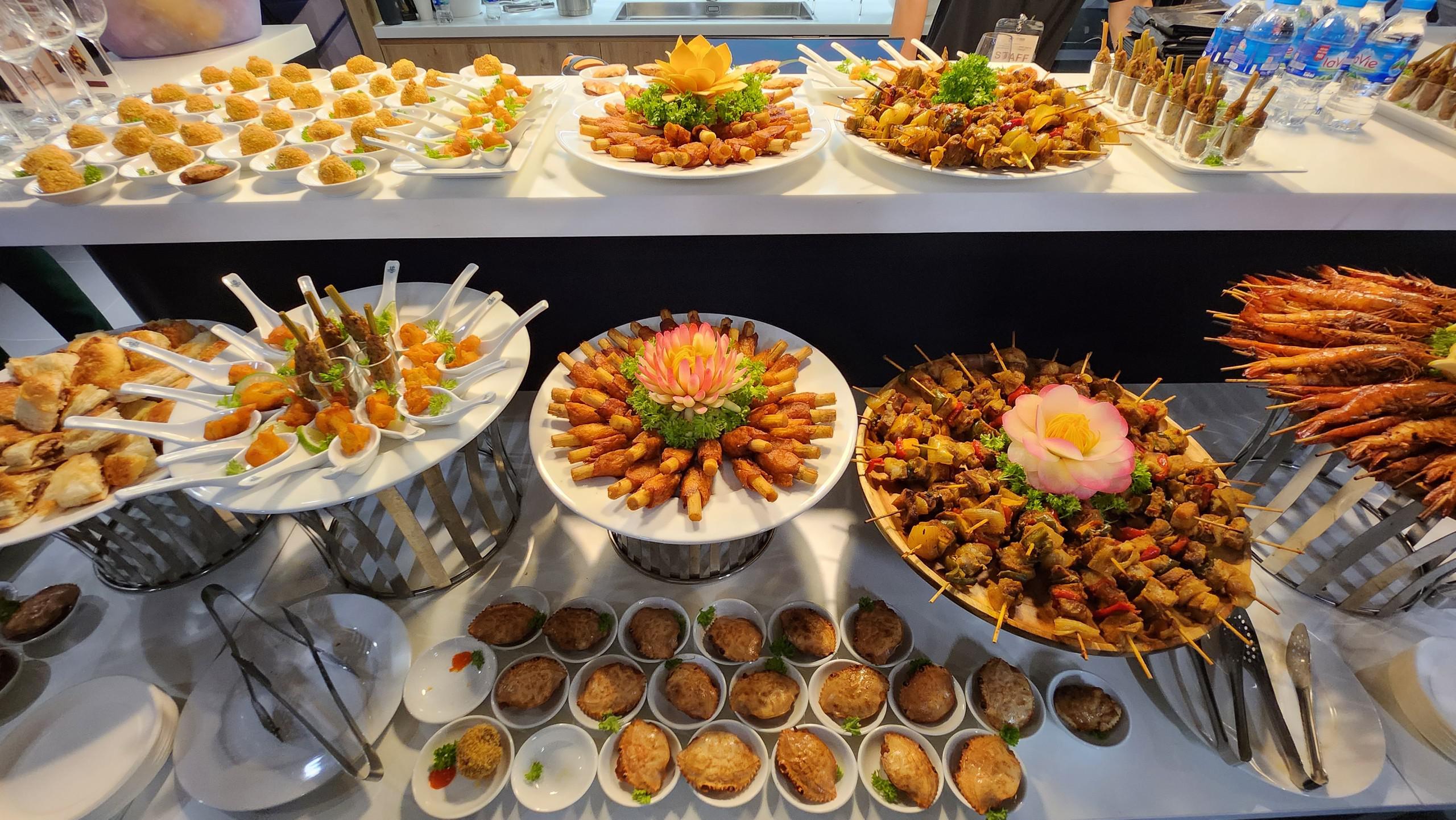 Tiệc thôi nôi tại nhà - Tận hưởng dịch vụ 5* đến từ Menu24h