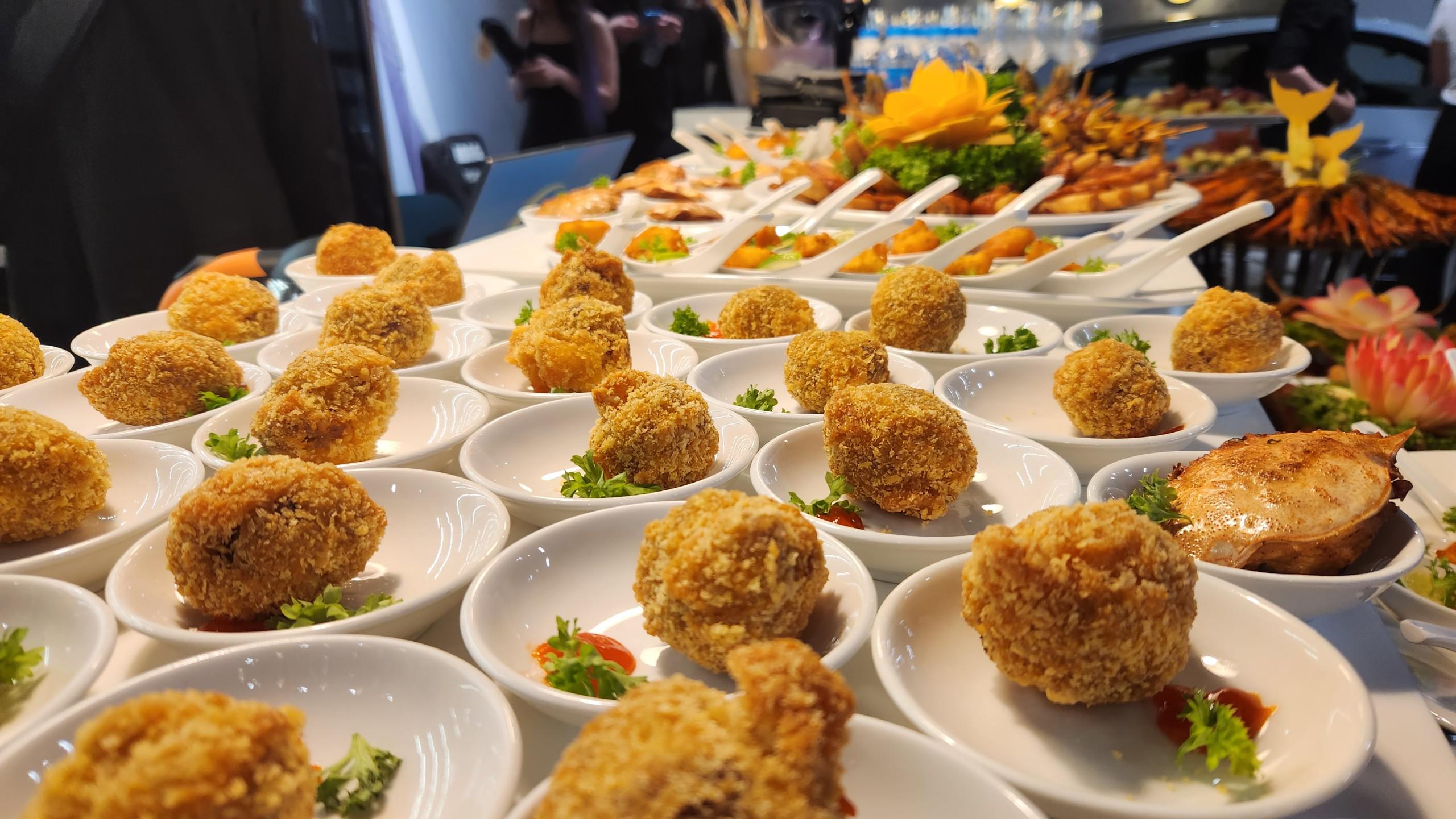 Tiệc thôi nôi tại nhà - Tận hưởng dịch vụ 5* đến từ Menu24h