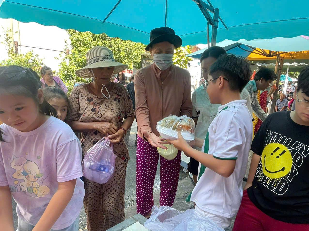 Chương Trình Thiện Nguyện Hàng Tháng Của Công Ty Hai Thuỵ: Hành Trình Lan Tỏa Yêu Thương Từ 2019 Đến Nay