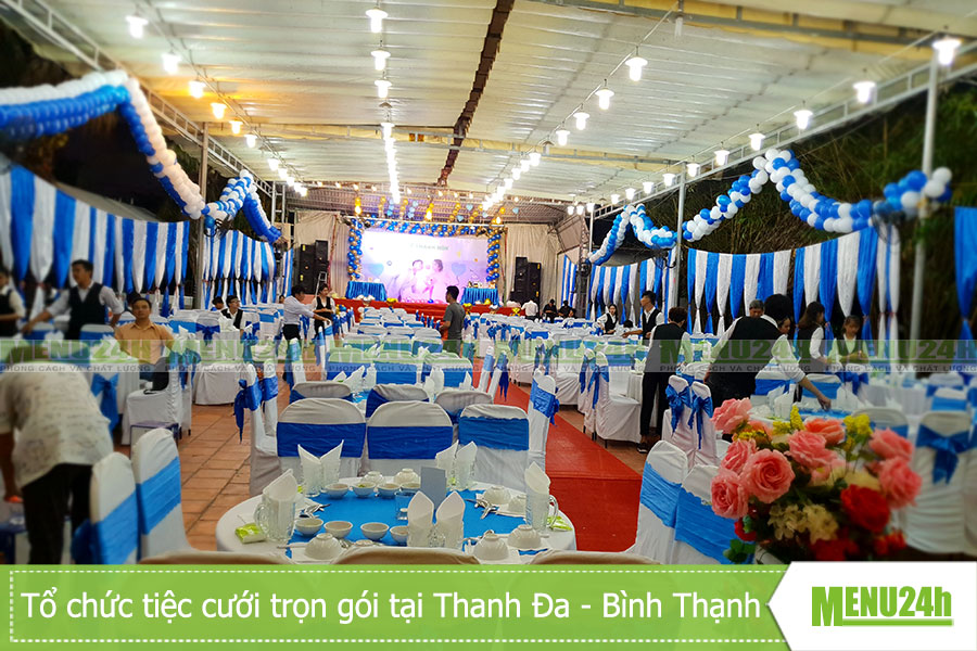 Với không gian tổ chức tiệc cưới mở tại khu vực Thanh Đa, Bình Thạnh, bạn sẽ thoải mái giờ giấc không phải như nhà hàng tiệc cưới sang trọng khác.